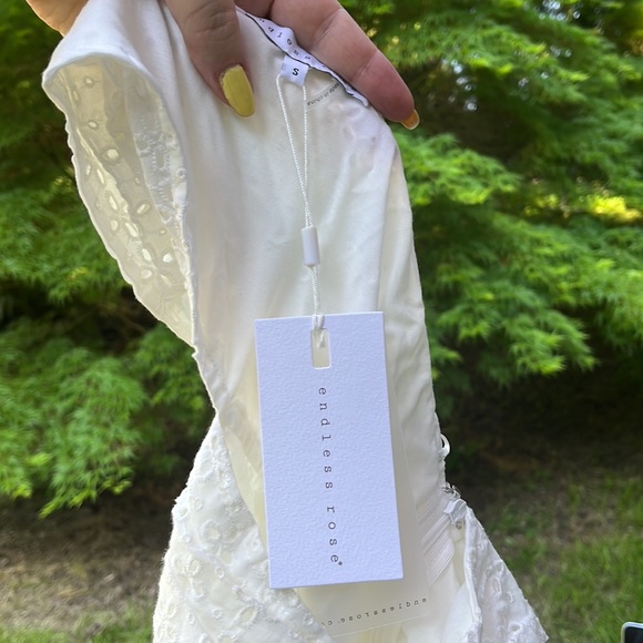 ROMPER by ENDLESS ROSE WHITE EYELET NEW! - Picture 8 of 11